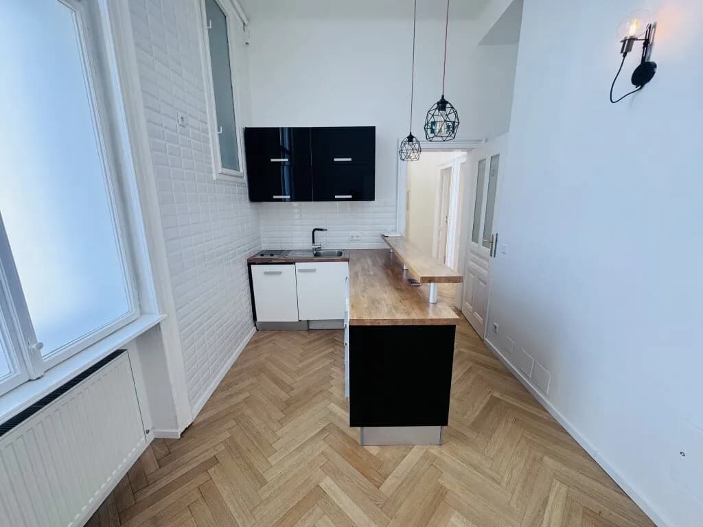 6-Zimmer-Gewerbeimmobilie mieten in Wien – 156 m², € 4.982 – Bild 7 von 14
