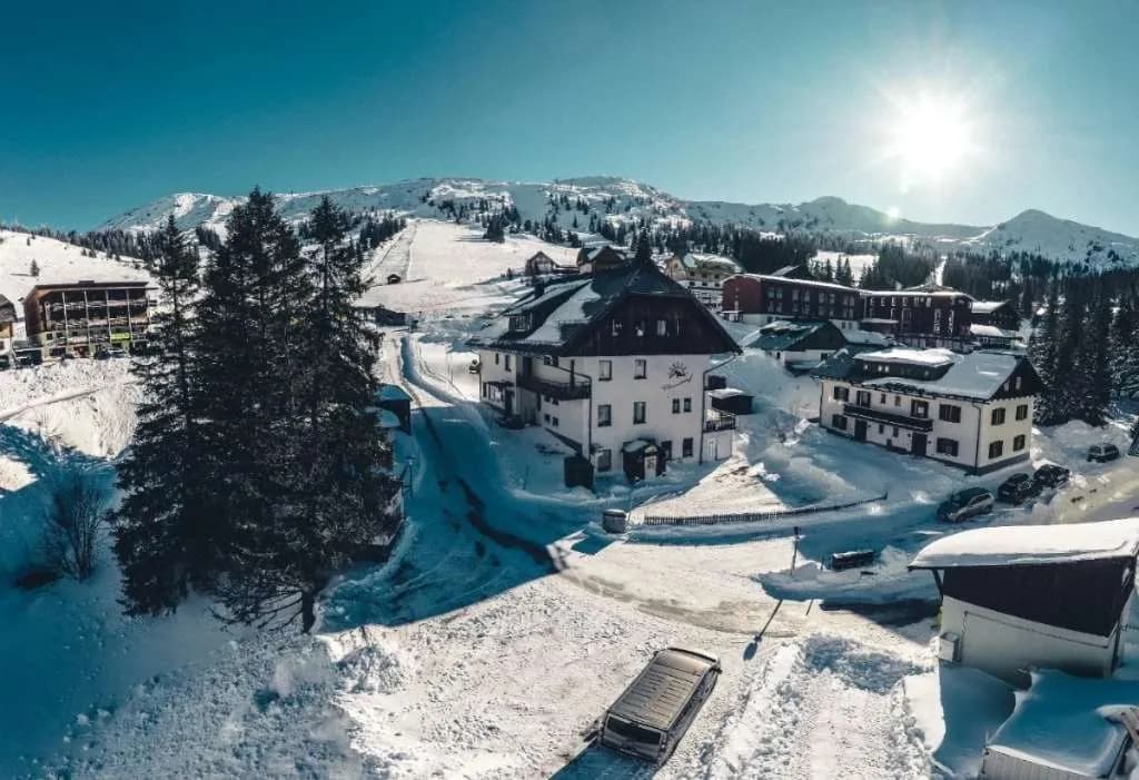 16-Zimmer-Gewerbeimmobilie kaufen in Liezen – 800 m², € 1.290.000 – Bild 7 von 26