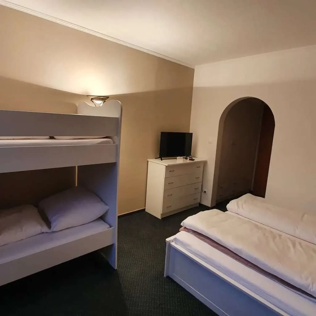 16-Zimmer-Gewerbeimmobilie kaufen in Liezen – 800 m², € 1.290.000 – Bild 19 von 26