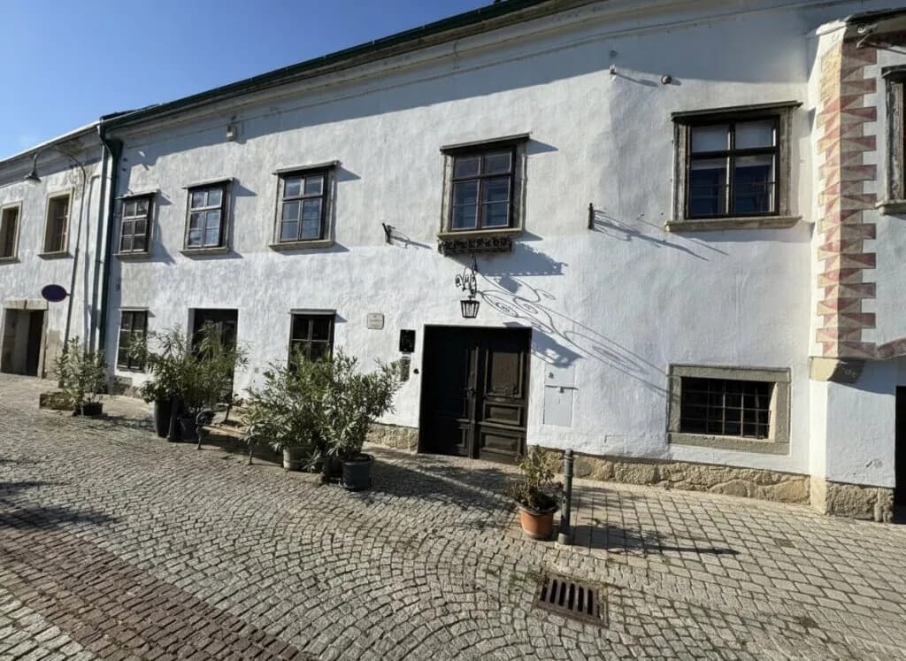 2-Zimmer-Immobilie mieten in Tulln – 118 m², € 500 – Bild 9 von 10