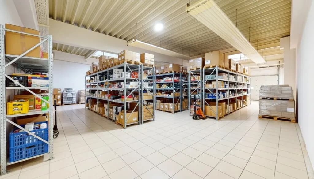 Immobilie mieten in Klagenfurt Land – 339 m², € 2.000 – Bild 7 von 16