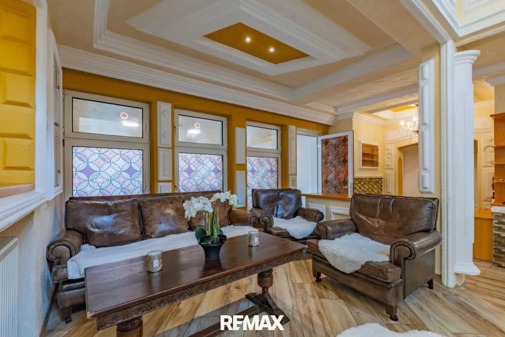 5-Zimmer-Haus kaufen in Hollabrunn – 229 m², € 550.000 – Bild 8 von 53