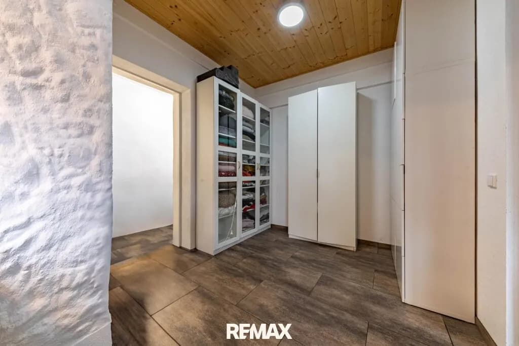 5-Zimmer-Haus kaufen in Hollabrunn – 229 m², € 550.000 – Bild 20 von 53