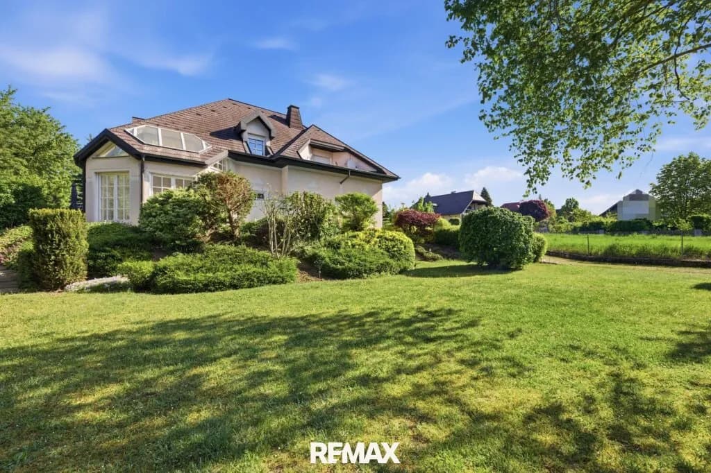 6-Zimmer-Haus kaufen in Hollabrunn – 198 m², € 698.000