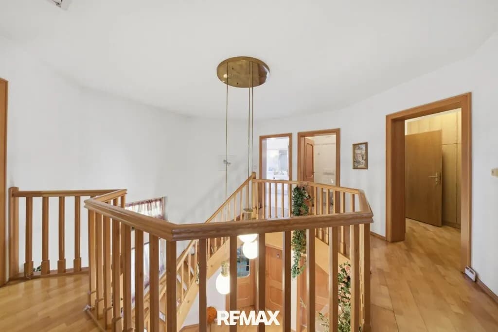 6-Zimmer-Haus kaufen in Hollabrunn – 198 m², € 698.000 – Bild 22 von 46