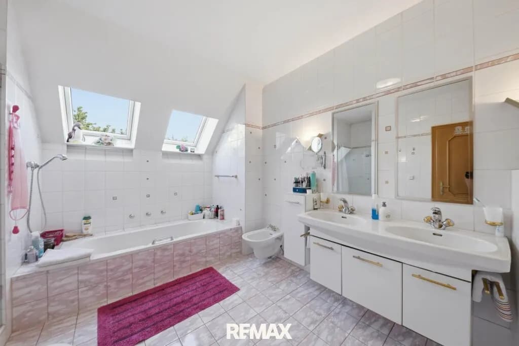 6-Zimmer-Haus kaufen in Hollabrunn – 198 m², € 698.000 – Bild 37 von 46