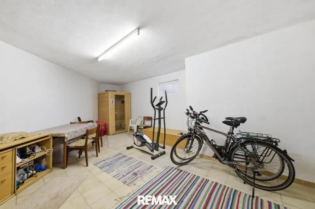 6-Zimmer-Haus kaufen in Hollabrunn – 198 m², € 698.000 – Bild 45 von 46