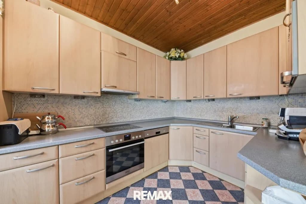 6-Zimmer-Haus kaufen in Tulln – 145 m², € 375.000 – Bild 4 von 27