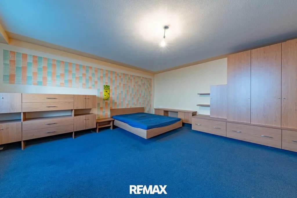 3-Zimmer-Haus kaufen in Hollabrunn – 200 m², € 399.000 – Bild 12 von 35