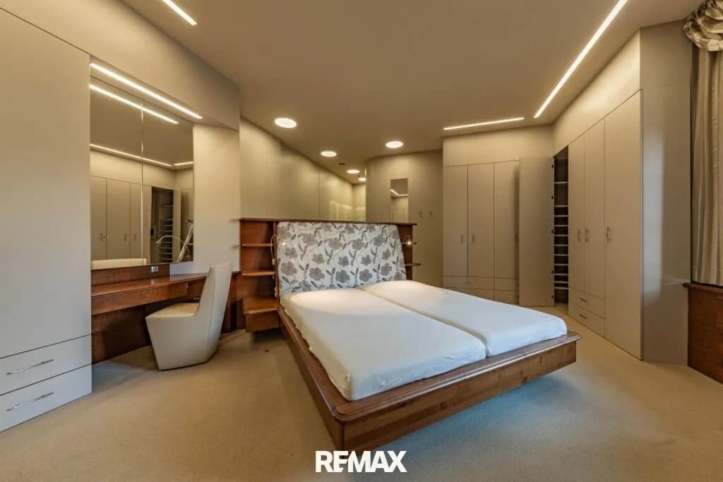 3-Zimmer-Haus kaufen in Hollabrunn – 200 m², € 399.000 – Bild 18 von 35