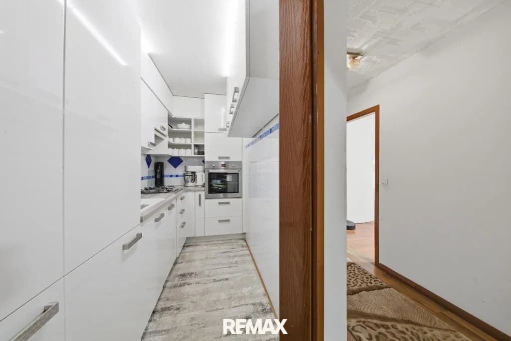 19-Zimmer-Gewerbeimmobilie kaufen in Wiener Neustadt Land – 530 m², € 600.000 – Bild 30 von 41