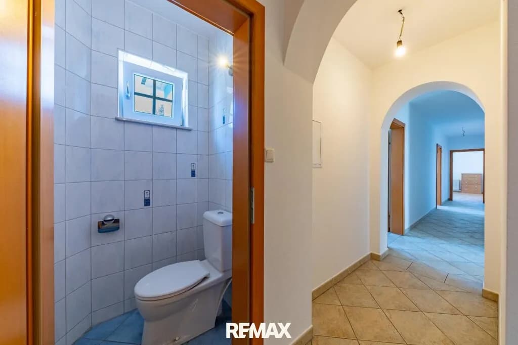 Gewerbeimmobilie kaufen in Hollabrunn – 250 m², € 379.000 – Bild 16 von 23