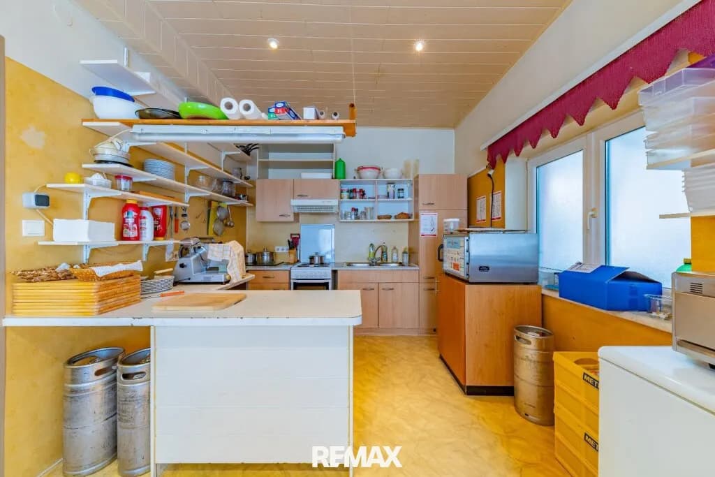 Gewerbeimmobilie kaufen in Hollabrunn – 250 m², € 379.000 – Bild 19 von 23