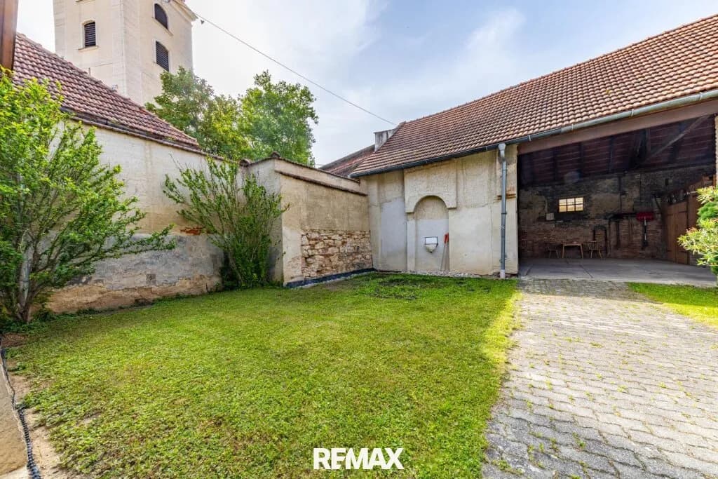 9-Zimmer-Haus kaufen in Hollabrunn – 350 m², € 229.900 – Bild 4 von 35