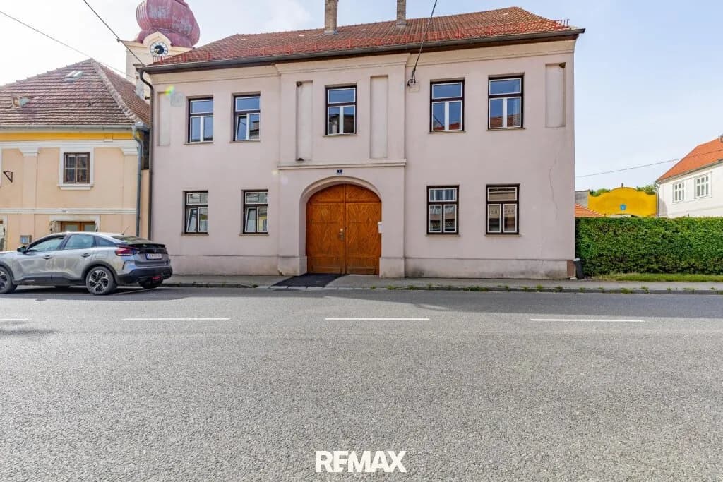 9-Zimmer-Haus kaufen in Hollabrunn – 350 m², € 229.900 – Bild 6 von 35