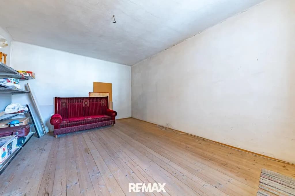 9-Zimmer-Haus kaufen in Hollabrunn – 350 m², € 229.900 – Bild 15 von 35