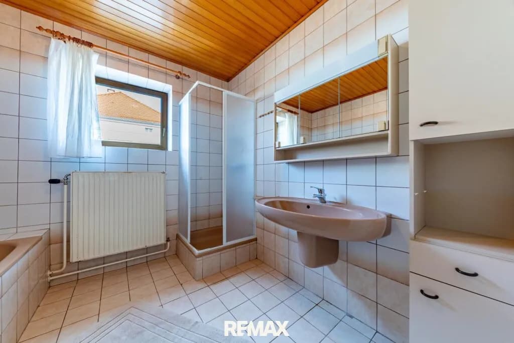 9-Zimmer-Haus kaufen in Hollabrunn – 350 m², € 229.900 – Bild 16 von 35