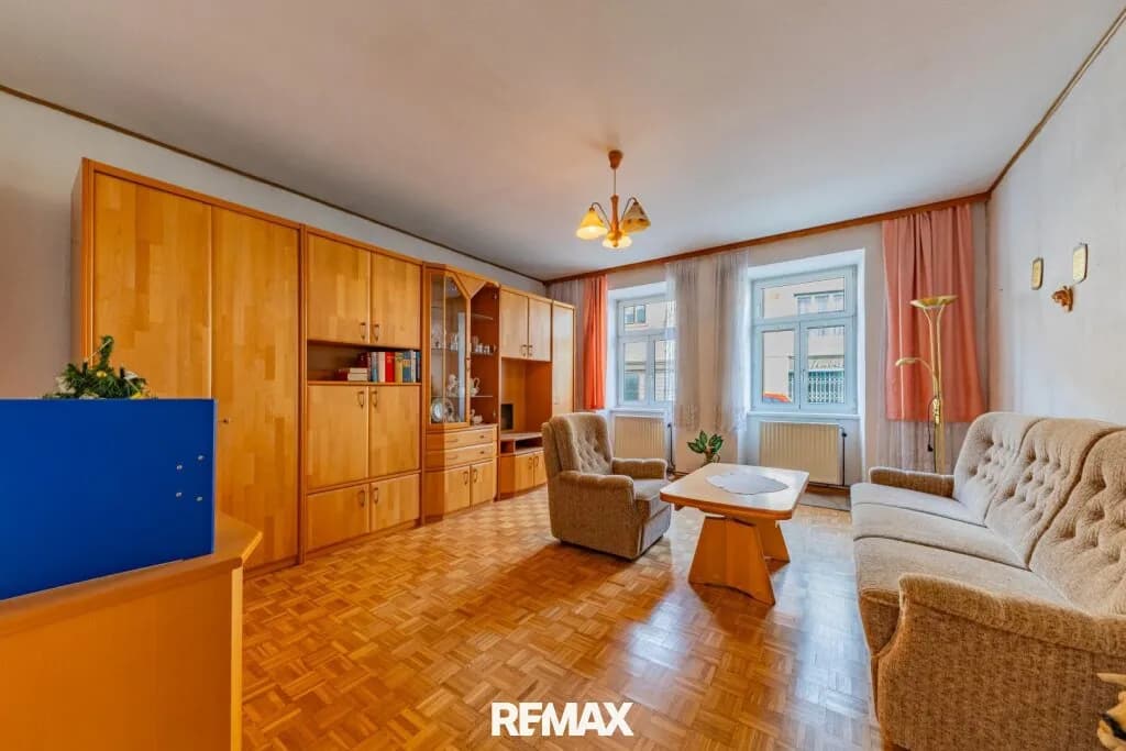 9-Zimmer-Haus kaufen in Hollabrunn – 350 m², € 229.900 – Bild 28 von 35
