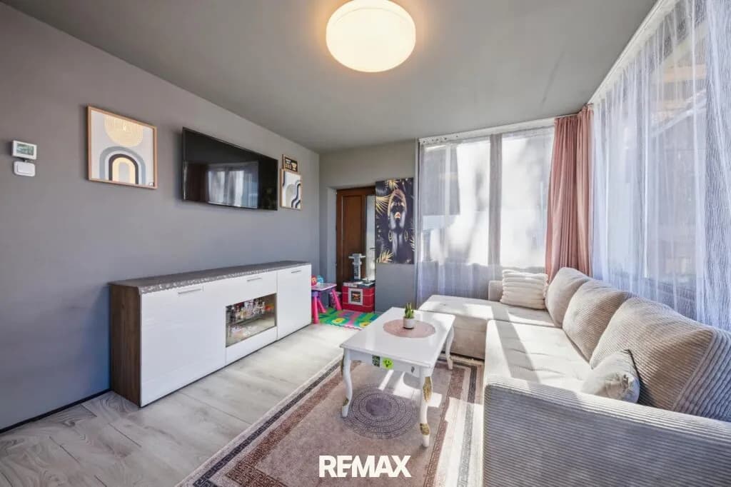5-Zimmer-Haus kaufen in Hollabrunn – 126 m², € 189.000 – Bild 3 von 21