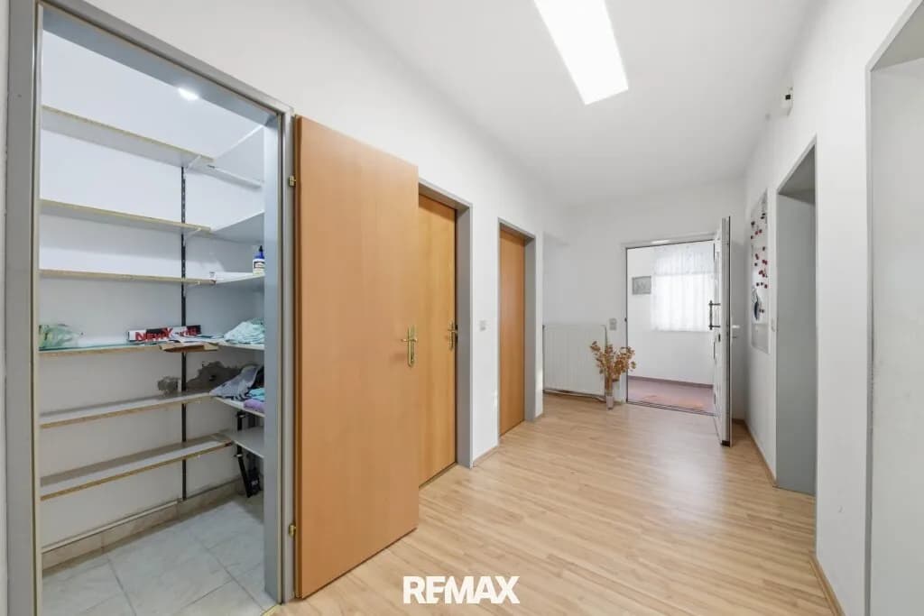 5-Zimmer-Haus kaufen in Hollabrunn – 138 m², € 399.900 – Bild 14 von 32