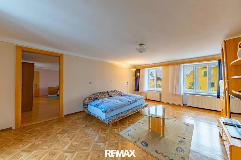 7-Zimmer-Gewerbeimmobilie kaufen in Hollabrunn – 243 m², € 399.000 – Bild 15 von 21