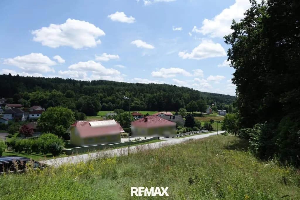 Grundstück kaufen in Güssing – 1 476 m², € 49.000