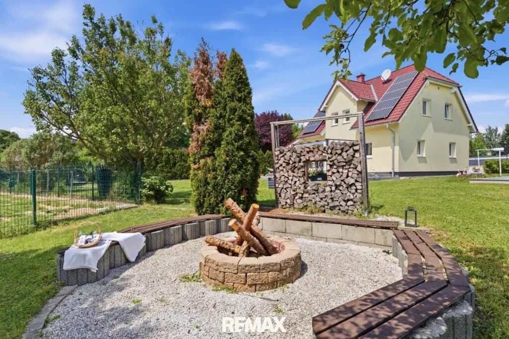 4-Zimmer-Haus kaufen in Hollabrunn – 124 m², € 1.025.000
