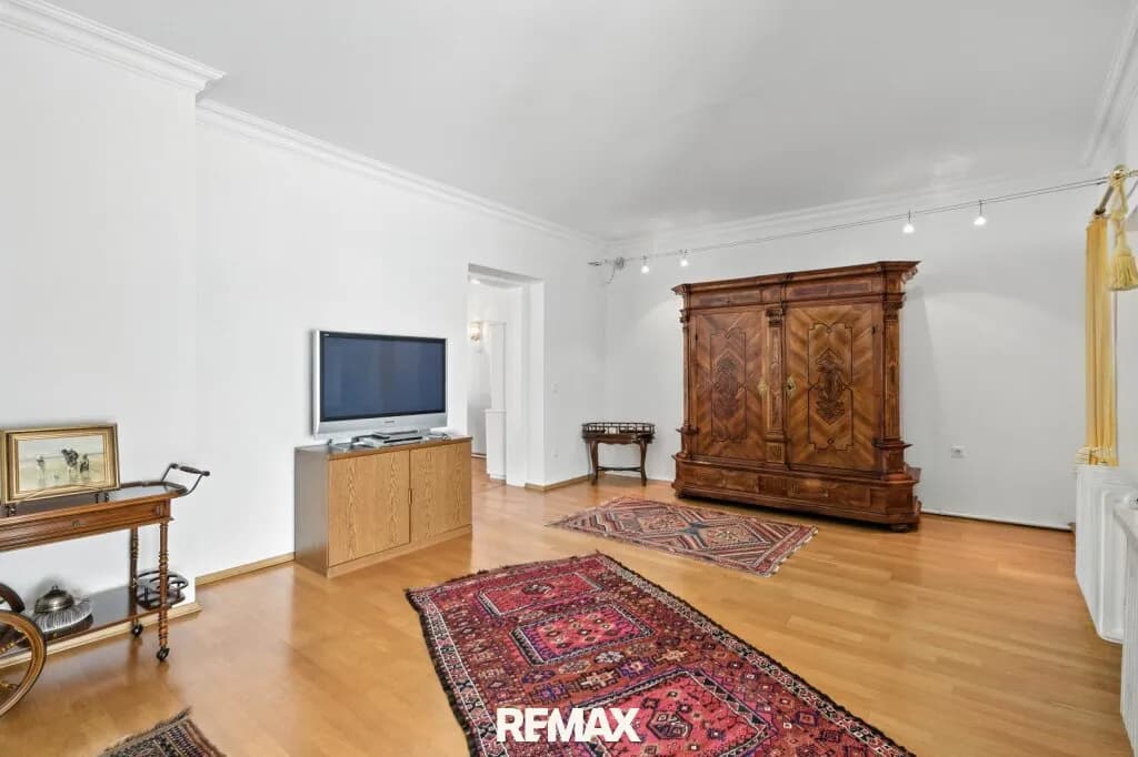 13-Zimmer-Gewerbeimmobilie kaufen in Krems an der Donau – 507 m², € 1.850.000 – Bild 74 von 104