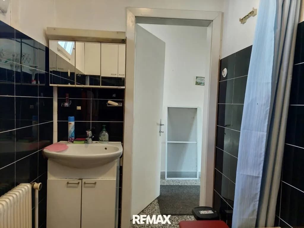 8-Zimmer-Haus kaufen in Güssing – 230 m², € 148.000 – Bild 7 von 35