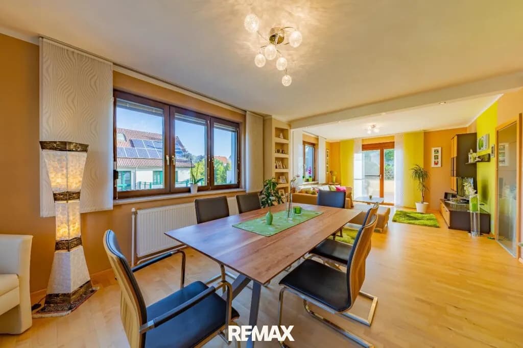6-Zimmer-Haus kaufen in Hollabrunn – 195 m², € 460.000 – Bild 4 von 49