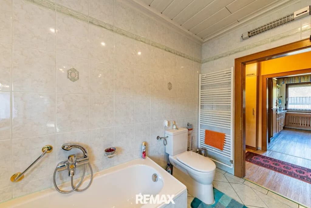 6-Zimmer-Haus kaufen in Hollabrunn – 195 m², € 460.000 – Bild 30 von 49
