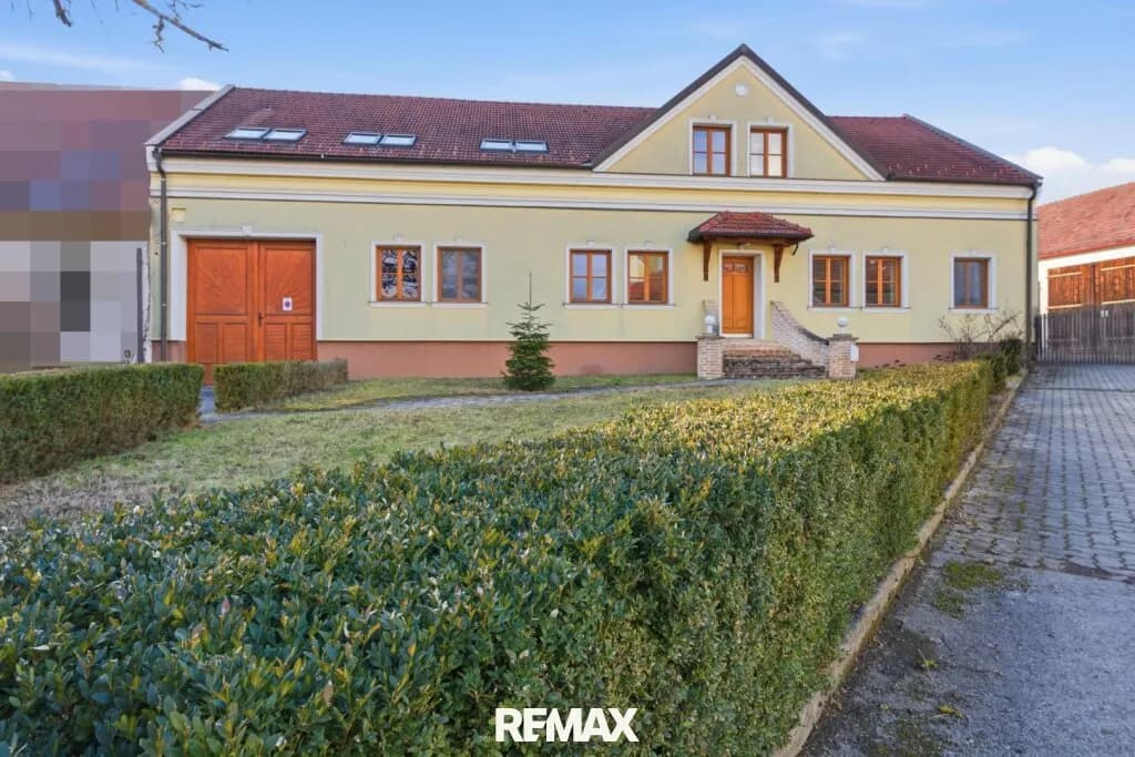 10-Zimmer-Haus kaufen in Hollabrunn – 444 m², € 798.000 – Bild 2 von 78