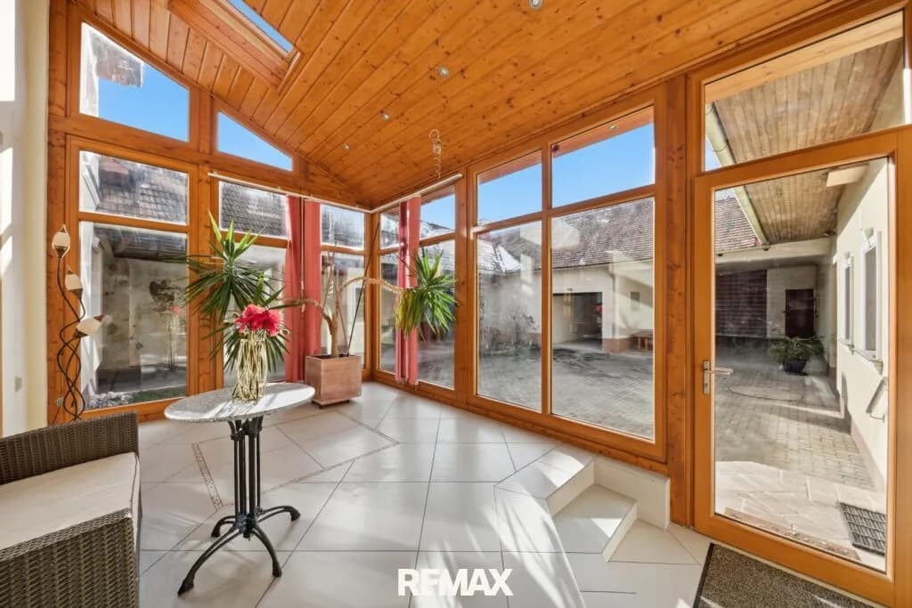 10-Zimmer-Haus kaufen in Hollabrunn – 444 m², € 798.000 – Bild 3 von 78