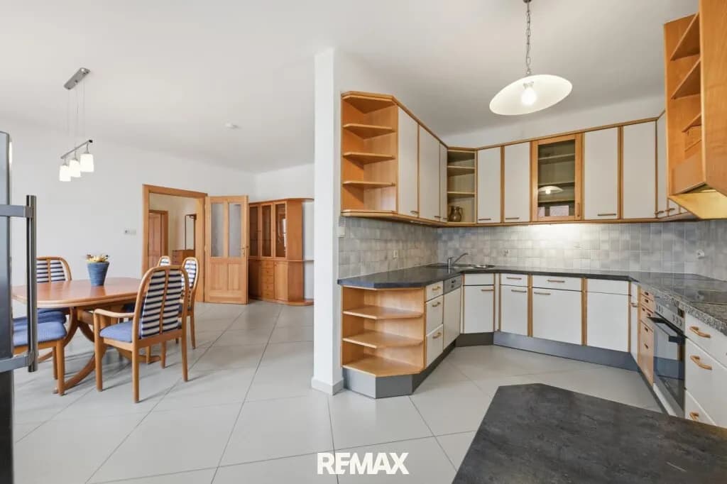 10-Zimmer-Haus kaufen in Hollabrunn – 444 m², € 798.000 – Bild 13 von 78