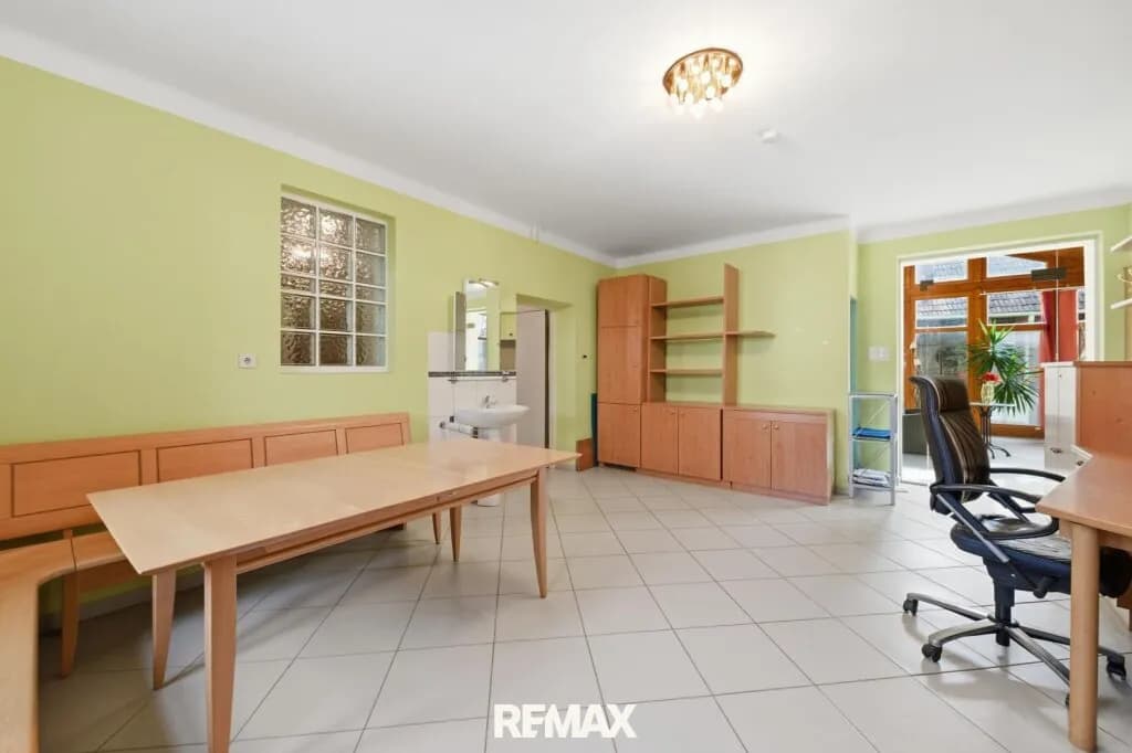 10-Zimmer-Haus kaufen in Hollabrunn – 444 m², € 798.000 – Bild 16 von 78