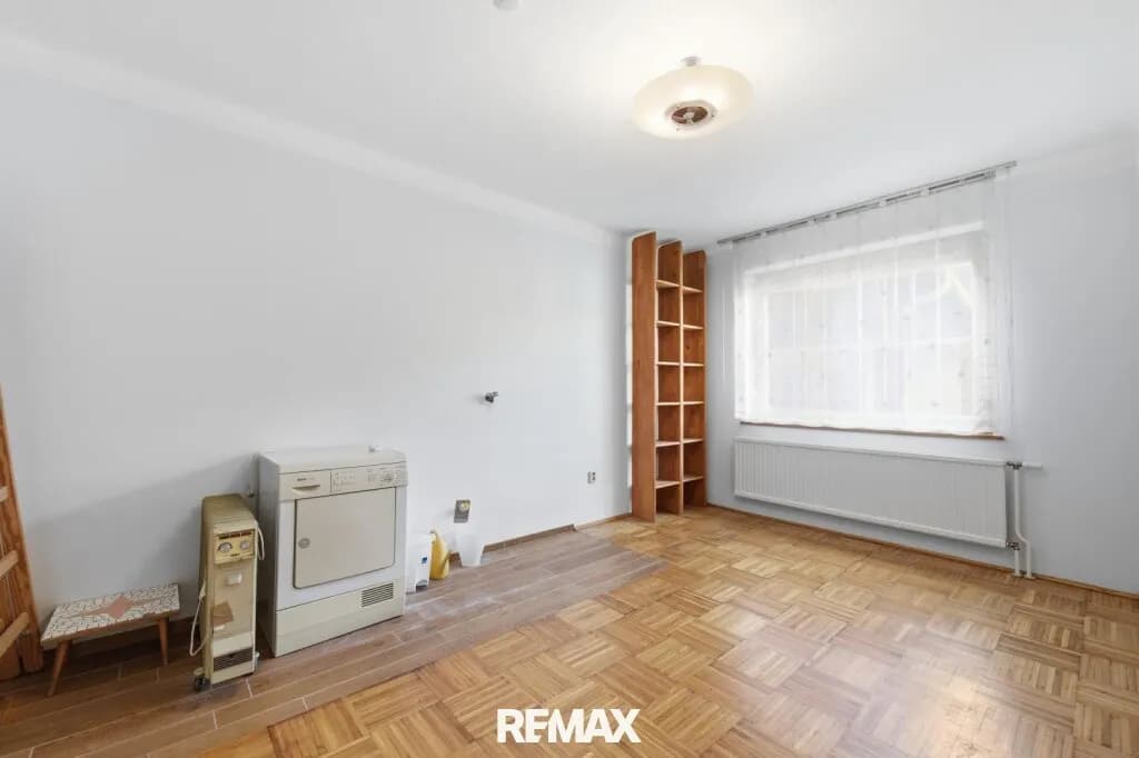 10-Zimmer-Haus kaufen in Hollabrunn – 444 m², € 798.000 – Bild 21 von 78