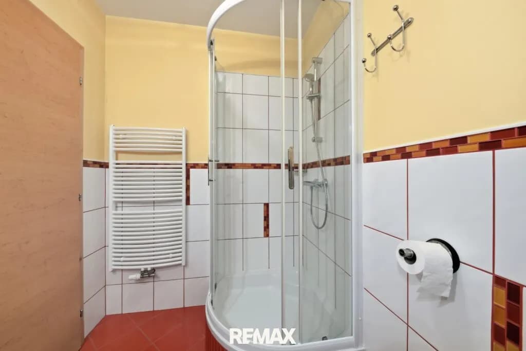 10-Zimmer-Haus kaufen in Hollabrunn – 444 m², € 798.000 – Bild 29 von 78
