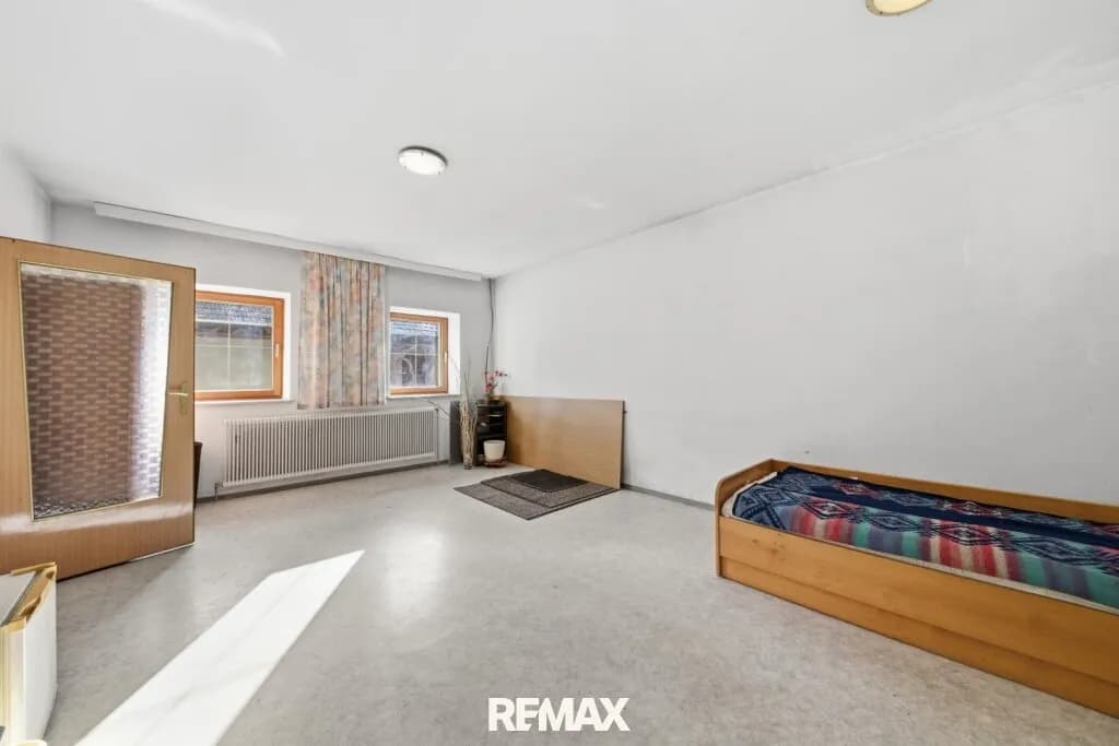 10-Zimmer-Haus kaufen in Hollabrunn – 444 m², € 798.000 – Bild 52 von 78