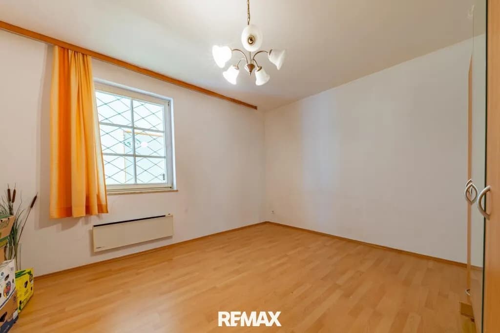 2-Zimmer-Wohnung kaufen in Hollabrunn – 81 m², € 215.000 – Bild 6 von 12