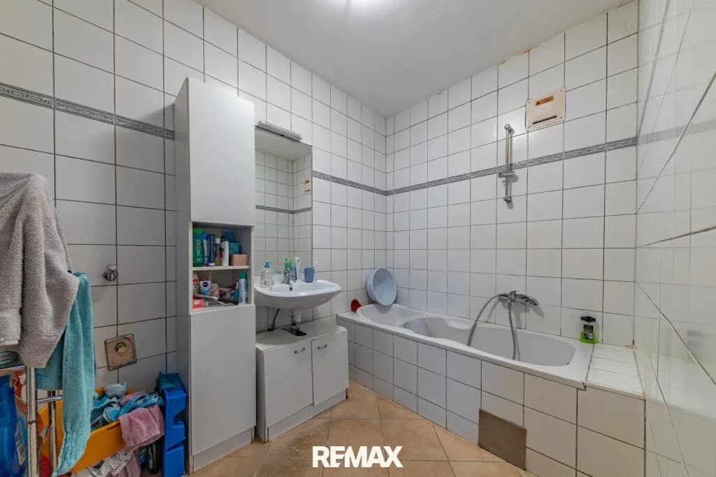 2-Zimmer-Wohnung kaufen in Hollabrunn – 81 m², € 215.000 – Bild 9 von 12