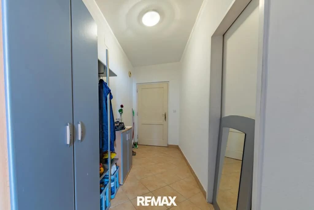 2-Zimmer-Wohnung kaufen in Hollabrunn – 81 m², € 215.000 – Bild 10 von 12