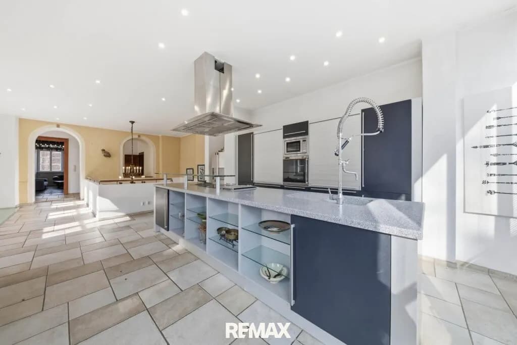 9-Zimmer-Haus kaufen in Hollabrunn – 550 m², € 798.000 – Bild 27 von 60