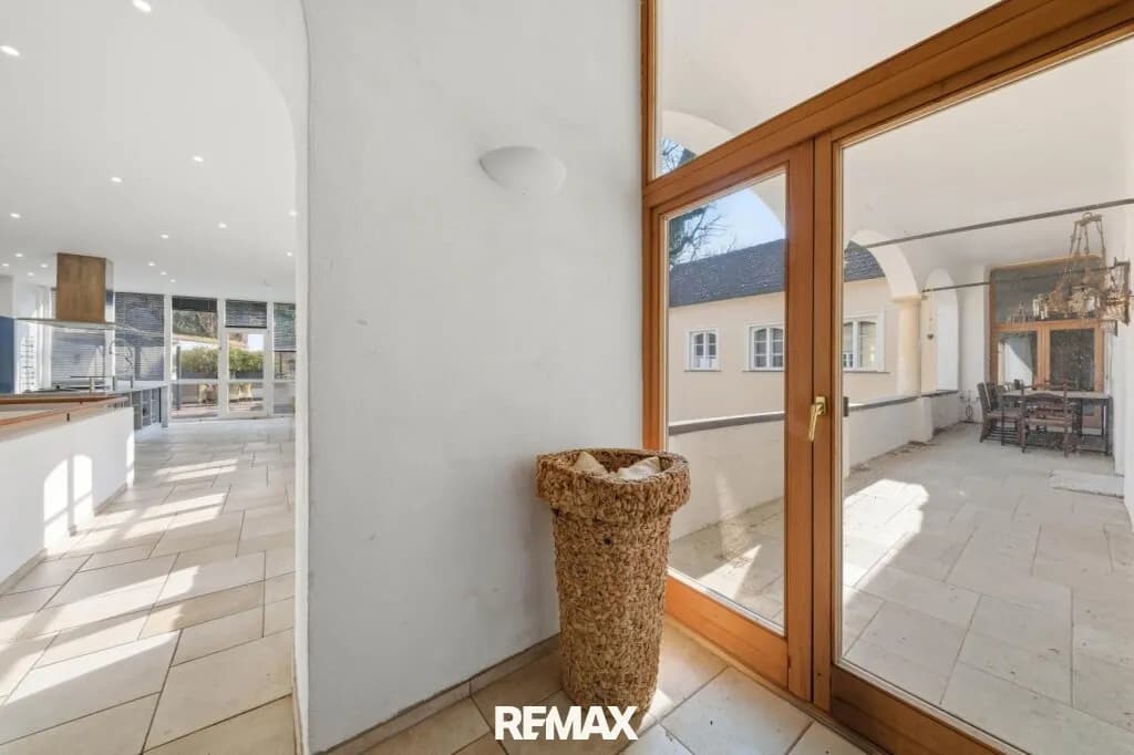 9-Zimmer-Haus kaufen in Hollabrunn – 550 m², € 798.000 – Bild 28 von 60