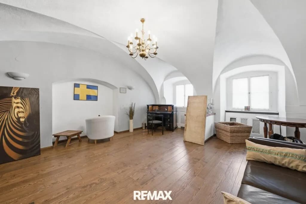 9-Zimmer-Haus kaufen in Hollabrunn – 550 m², € 798.000 – Bild 44 von 60