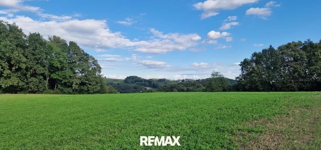 Grundstück kaufen in Jennersdorf – 6 816 m², € 290.000