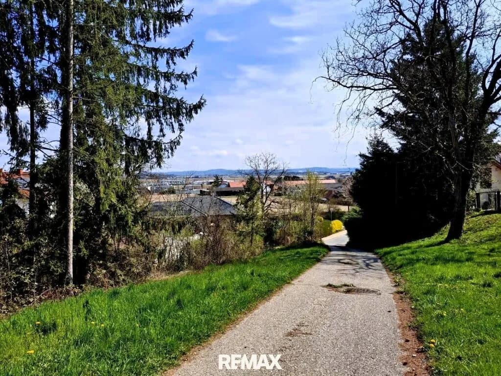 Grundstück kaufen in Graz-Umgebung – 4 959 m², € 1.239.750