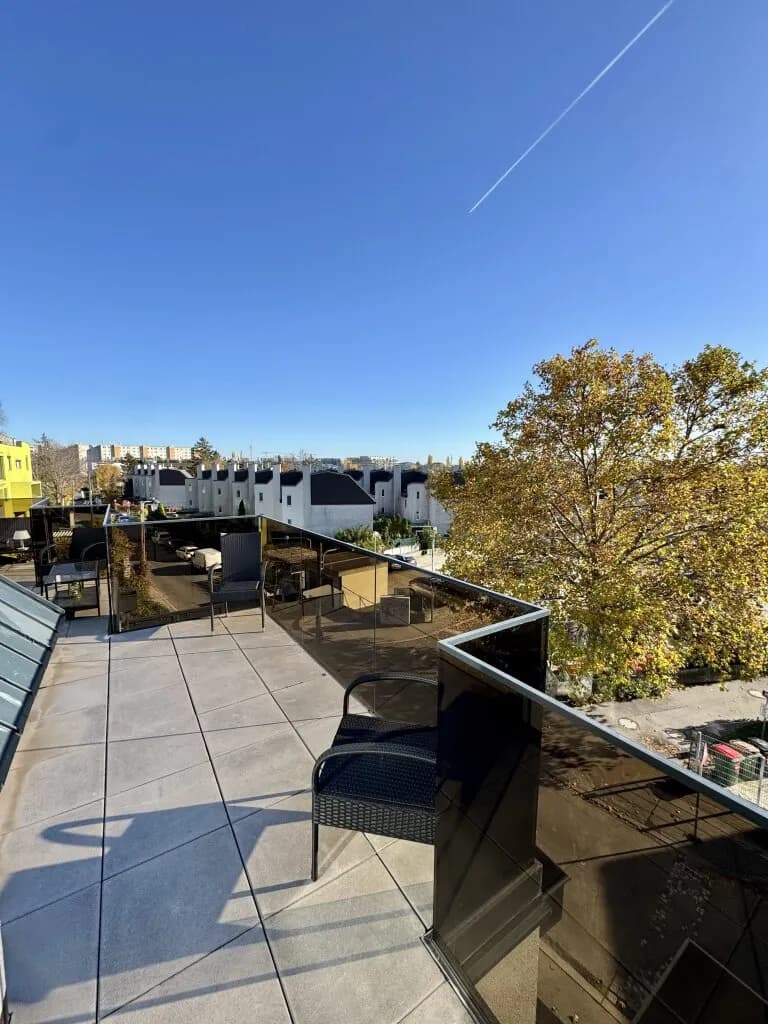 3-Zimmer-Wohnung mieten in Wien – 66,58 m², € 1.999