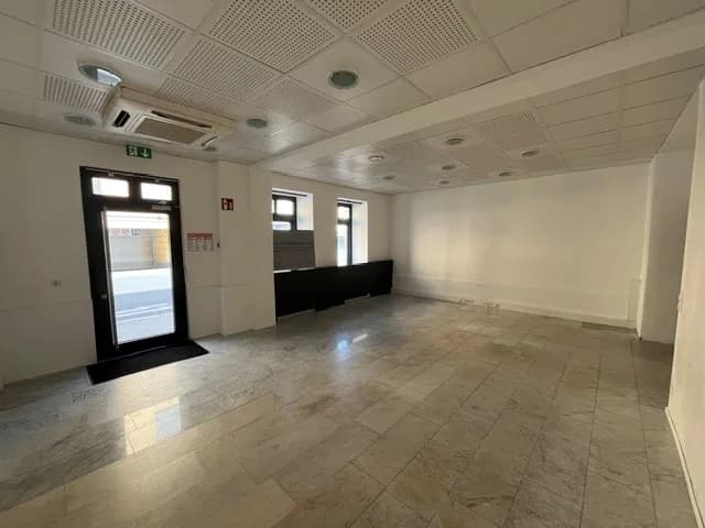 Gewerbeimmobilie mieten in Salzburg Stadt – 200 m², € 3.600 – Bild 3 von 13