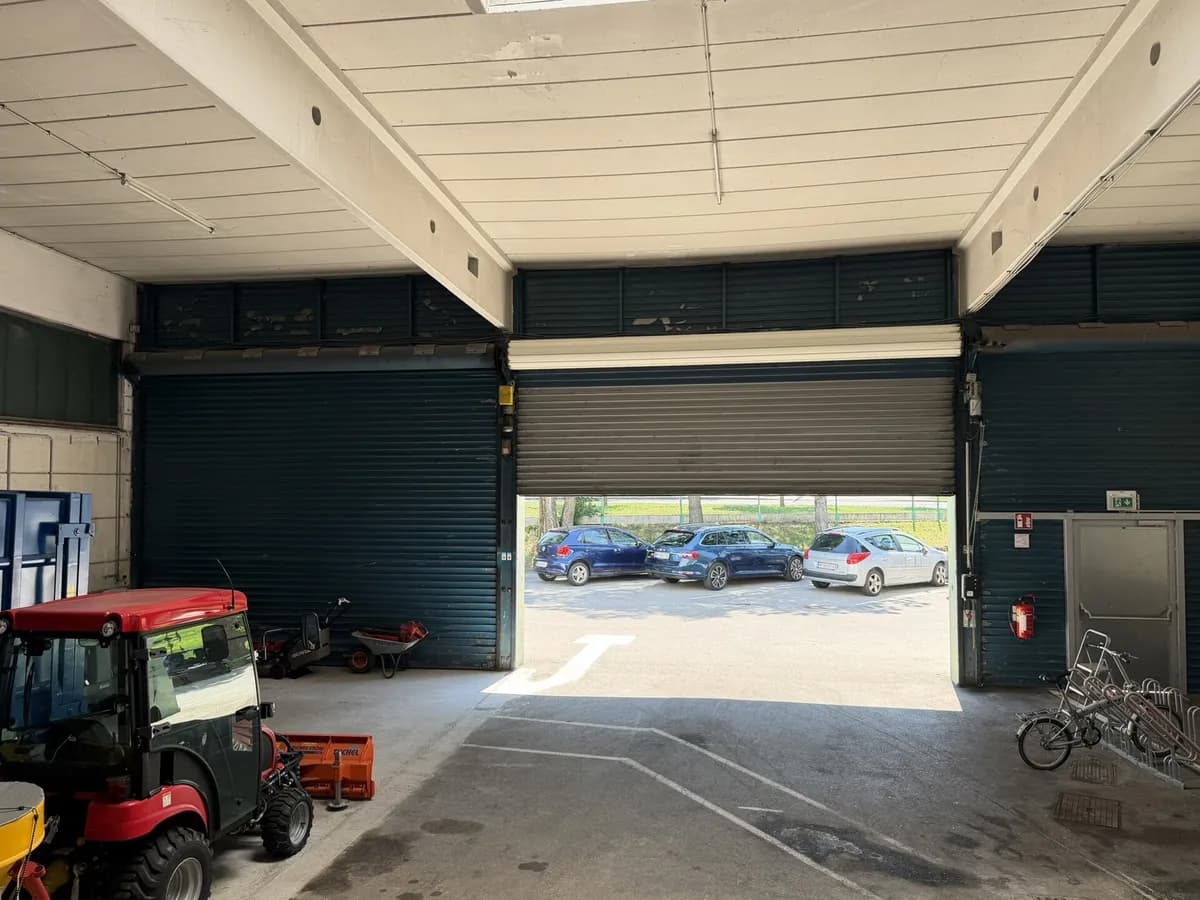 Gewerbeimmobilie mieten in Wien – 2 214 m², € 7 – Bild 4 von 10