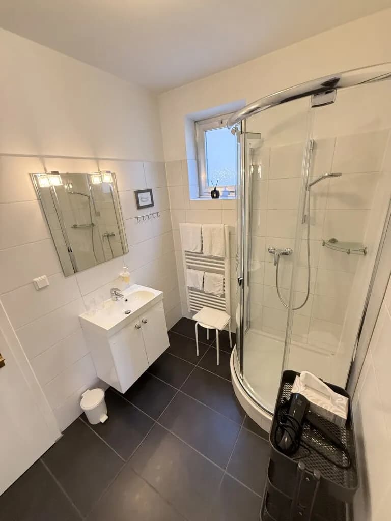 15-Zimmer-Gewerbeimmobilie kaufen in Hollabrunn – 520,53 m², € 1.360.000 – Bild 63 von 86
